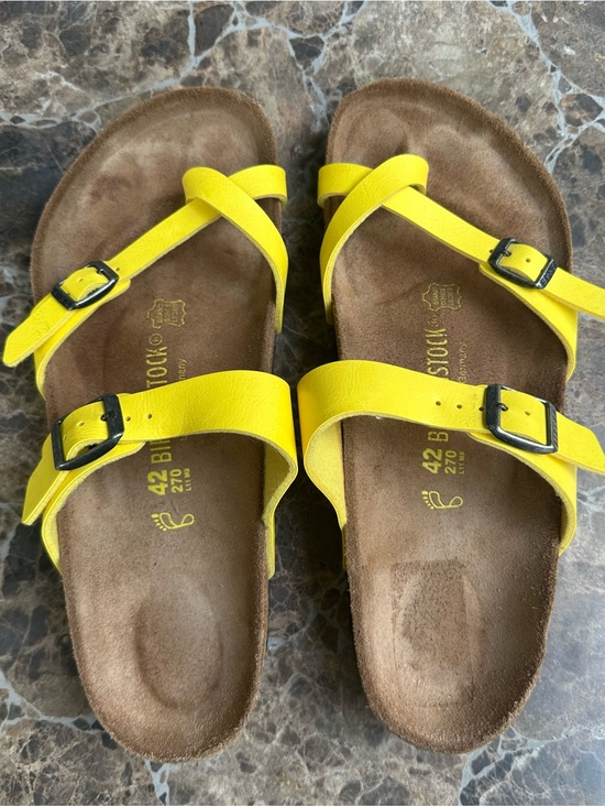 Birkenstock Shoes - Womens Birkenstock sandals